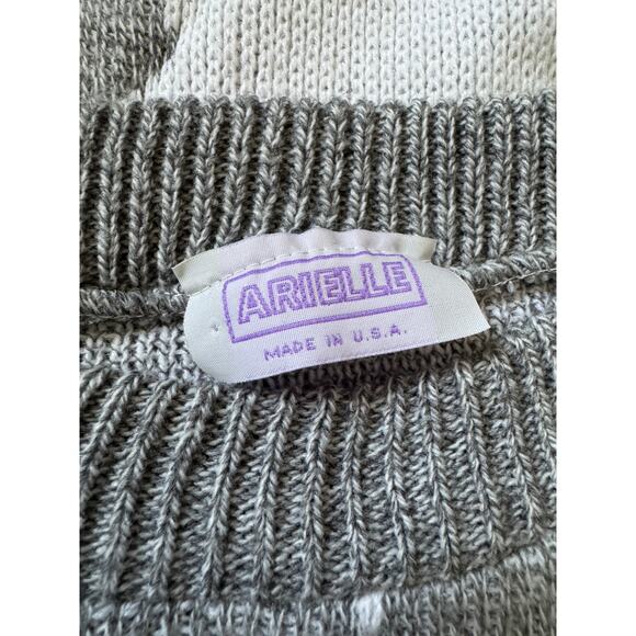 Vintage Arielle Teddy Bear Sweater Pastel Retro Kawaii Y2K Fair Isle Made in USA - Picture 2 of 8